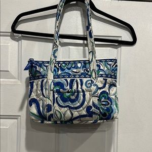 Vera Bradley EUC Floral Blue and Green Quilted Tote Bag